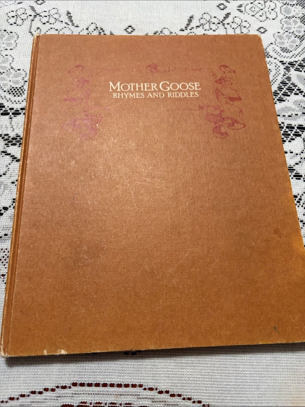 Hallmark Mother Goose Rhymes and Riddles - Brown Cover